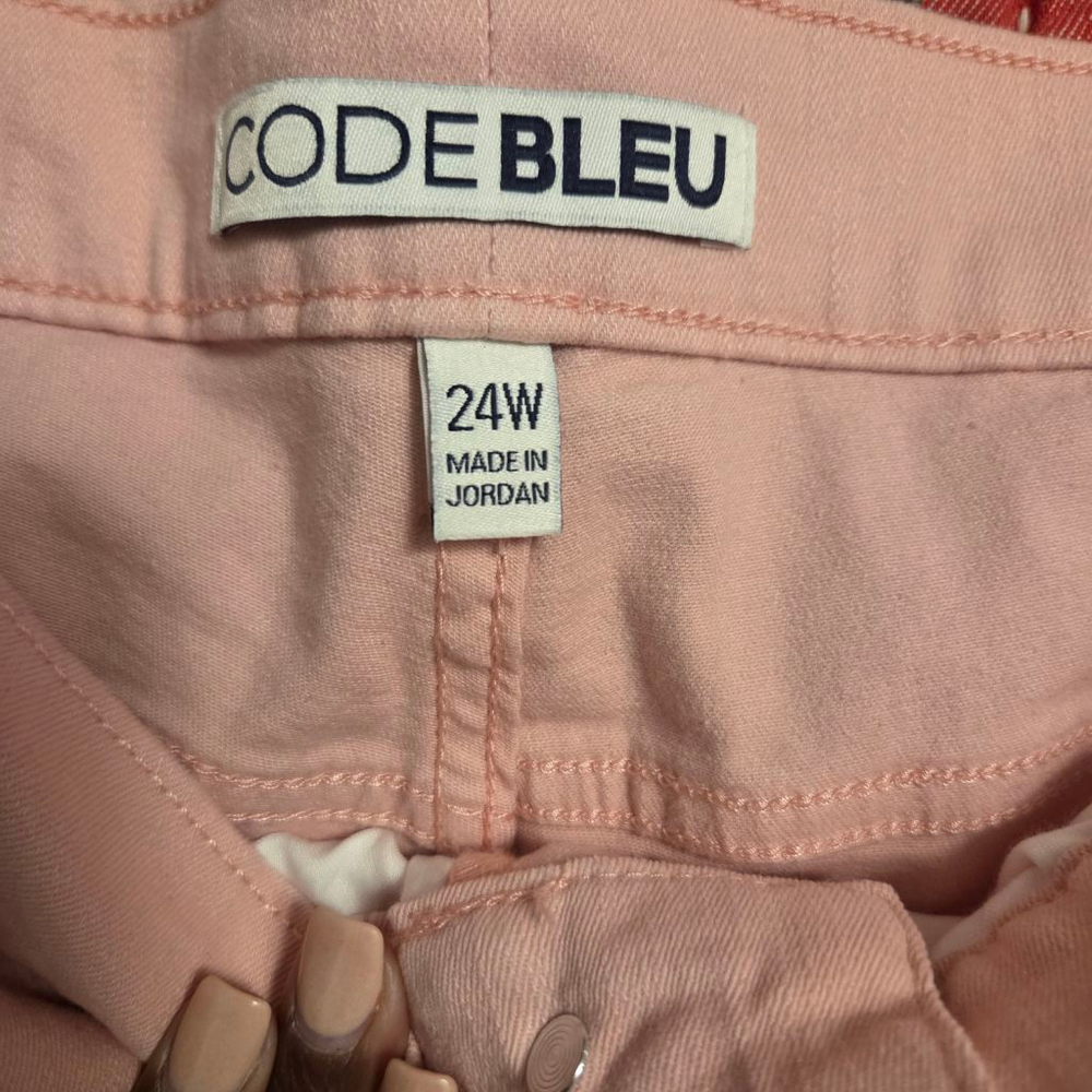 CODE BLEU Pink Chelsea Classic Rise Bermuda Shorts 24W - Picture 7 of 7